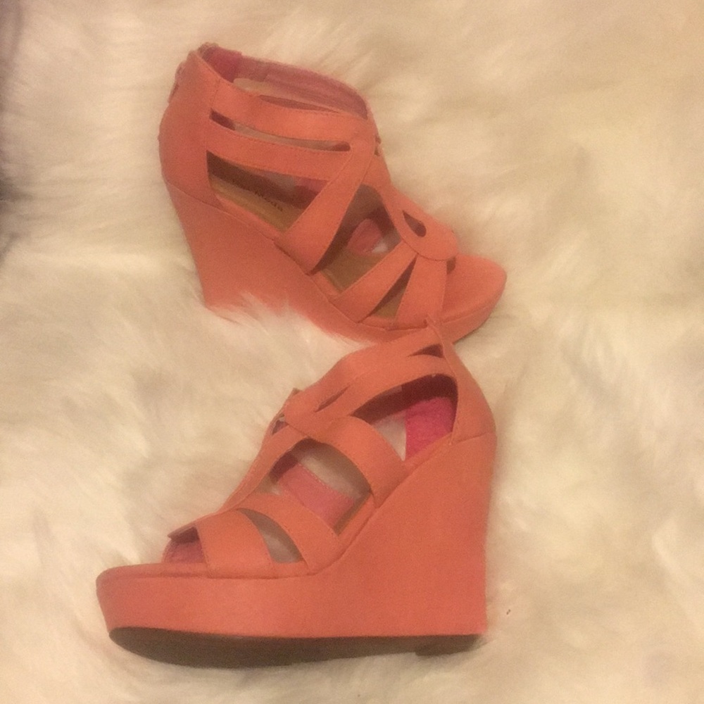 Top moda shoes light coral  color size( 6)